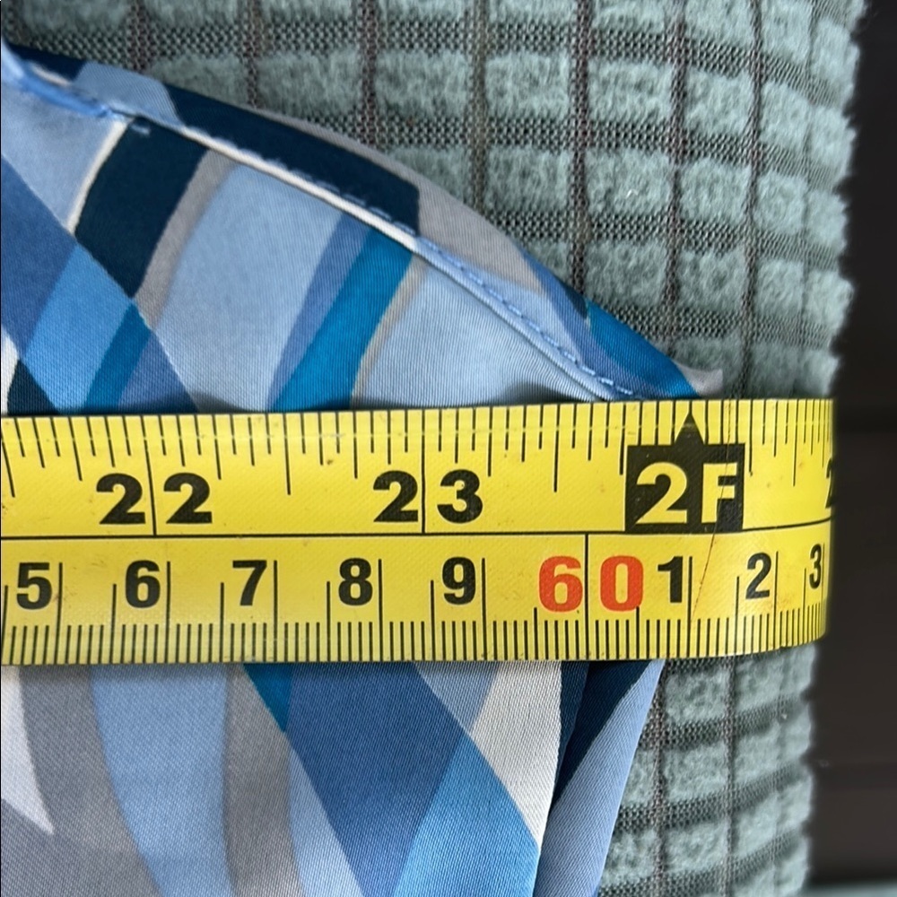 ribbon pattern top - Picture 6 of 7